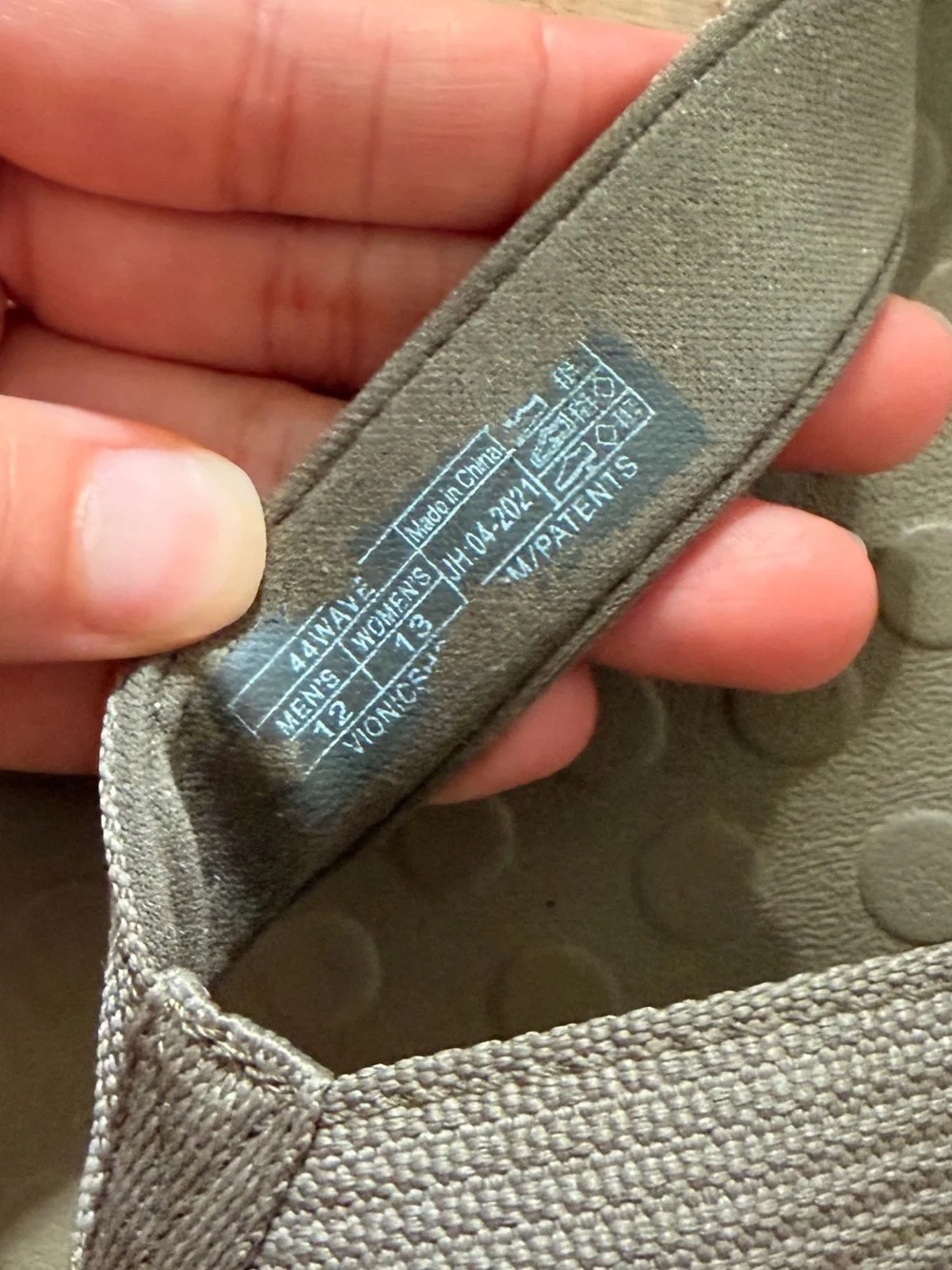 Vionic Unisex Wave Thong Sandal In Taupe Tan Mens Size 12 Women's 13